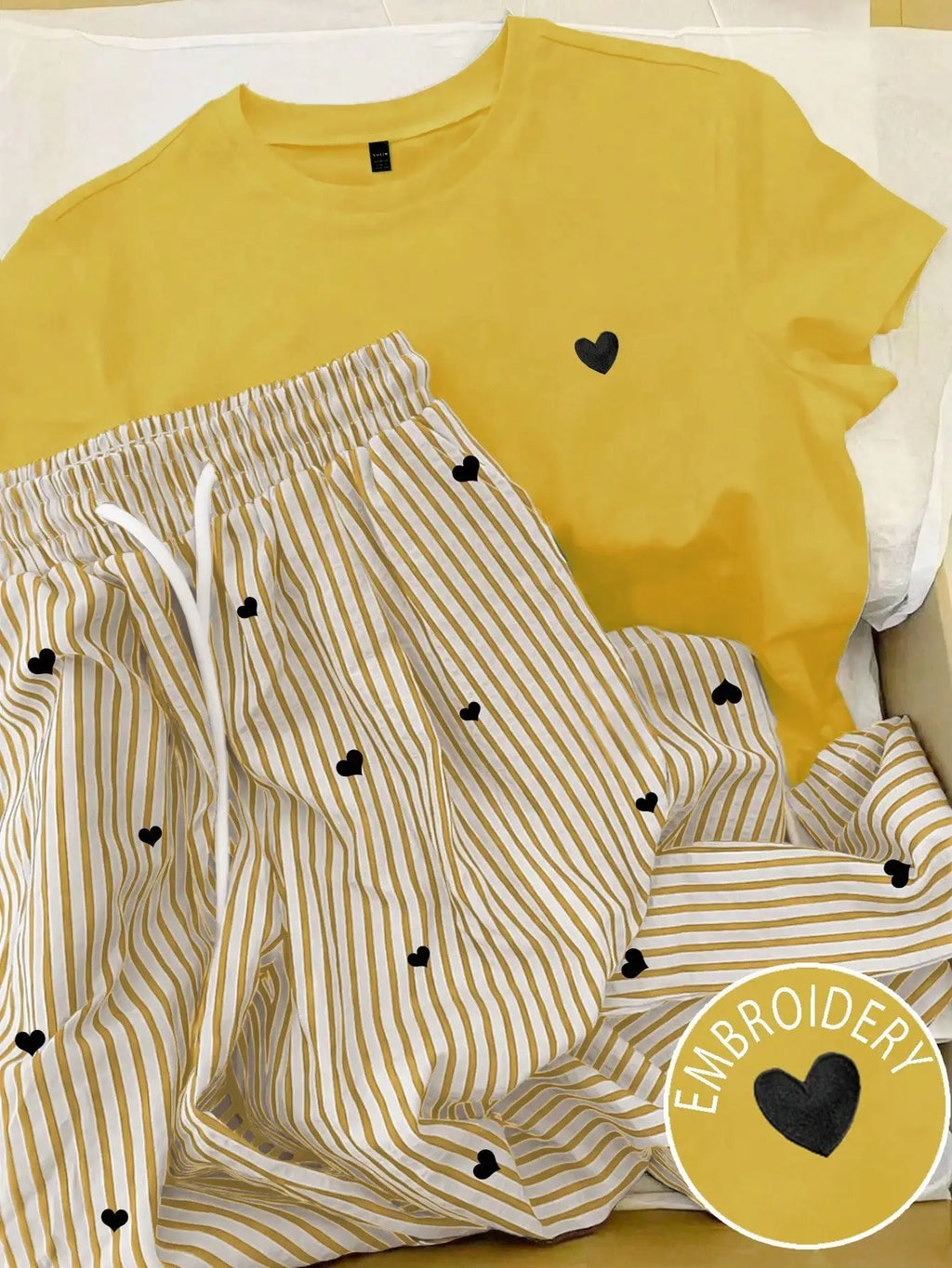INAWLY Women's Heart Print Round Neck Short Sleeve T-Shirt And Drawstring Waist Striped Pants Casual Suit