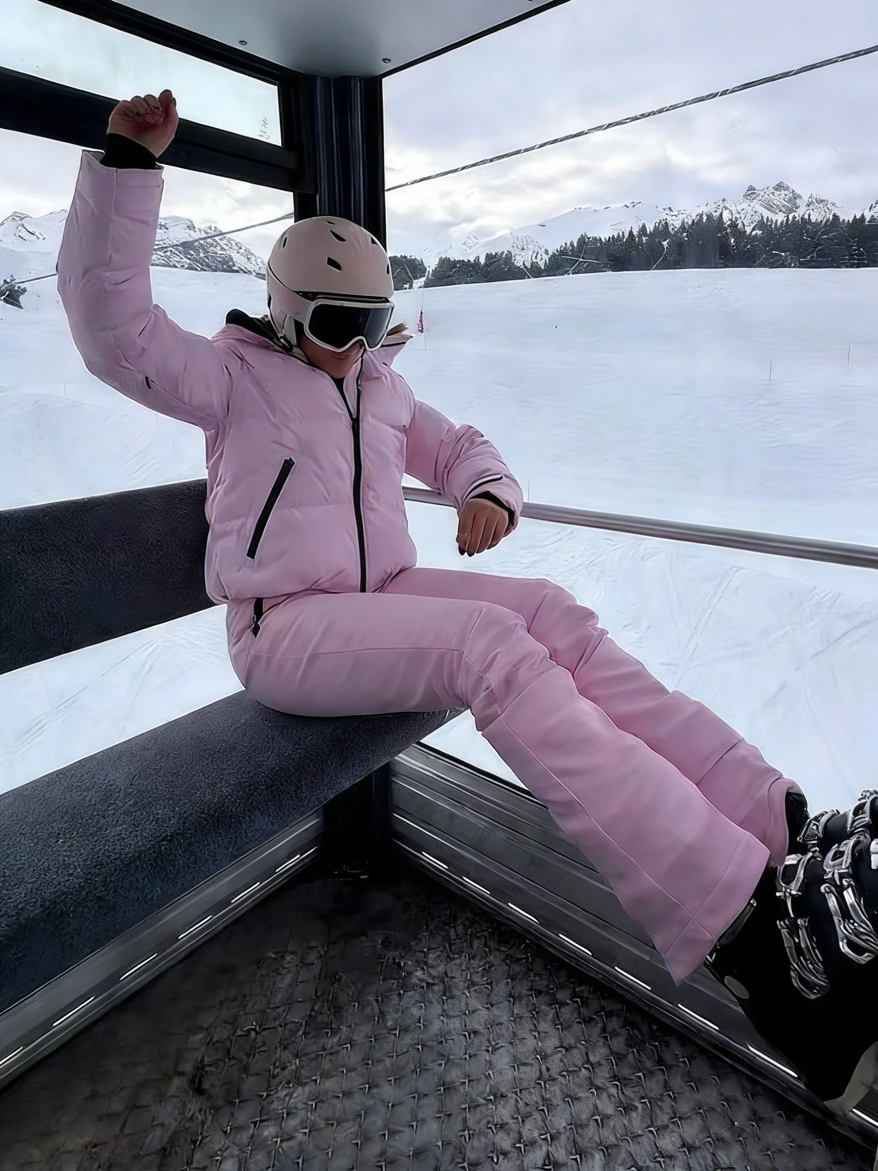 Winter Pink Thicken Warm Women's Skiwear Fashoin Hooded Cotton Padded Jacket Coats + Long Straight Pants 2026 New Women Ski Suit